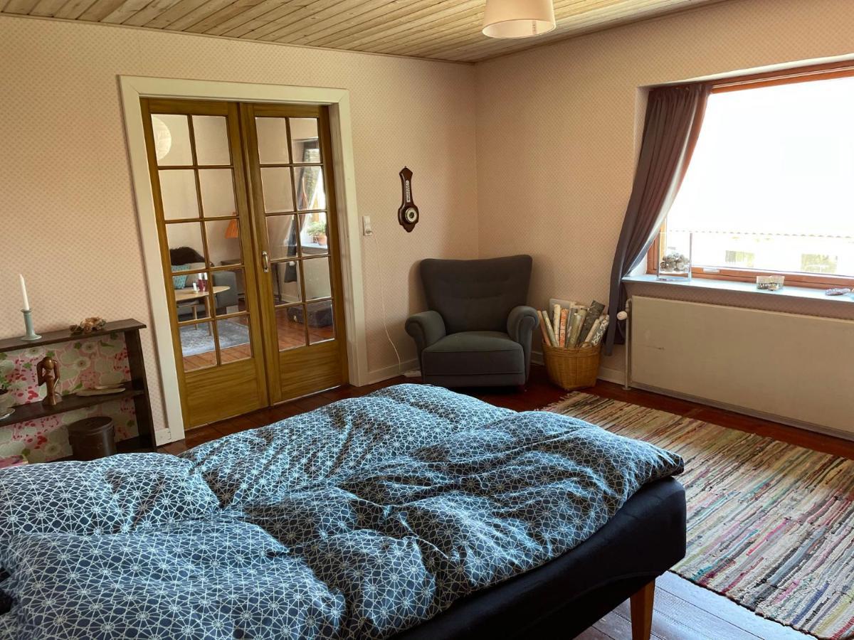 Retro Bolig - Fyldt Med Hygge! Ingen Luksus Apartment Kolind Екстериор снимка
