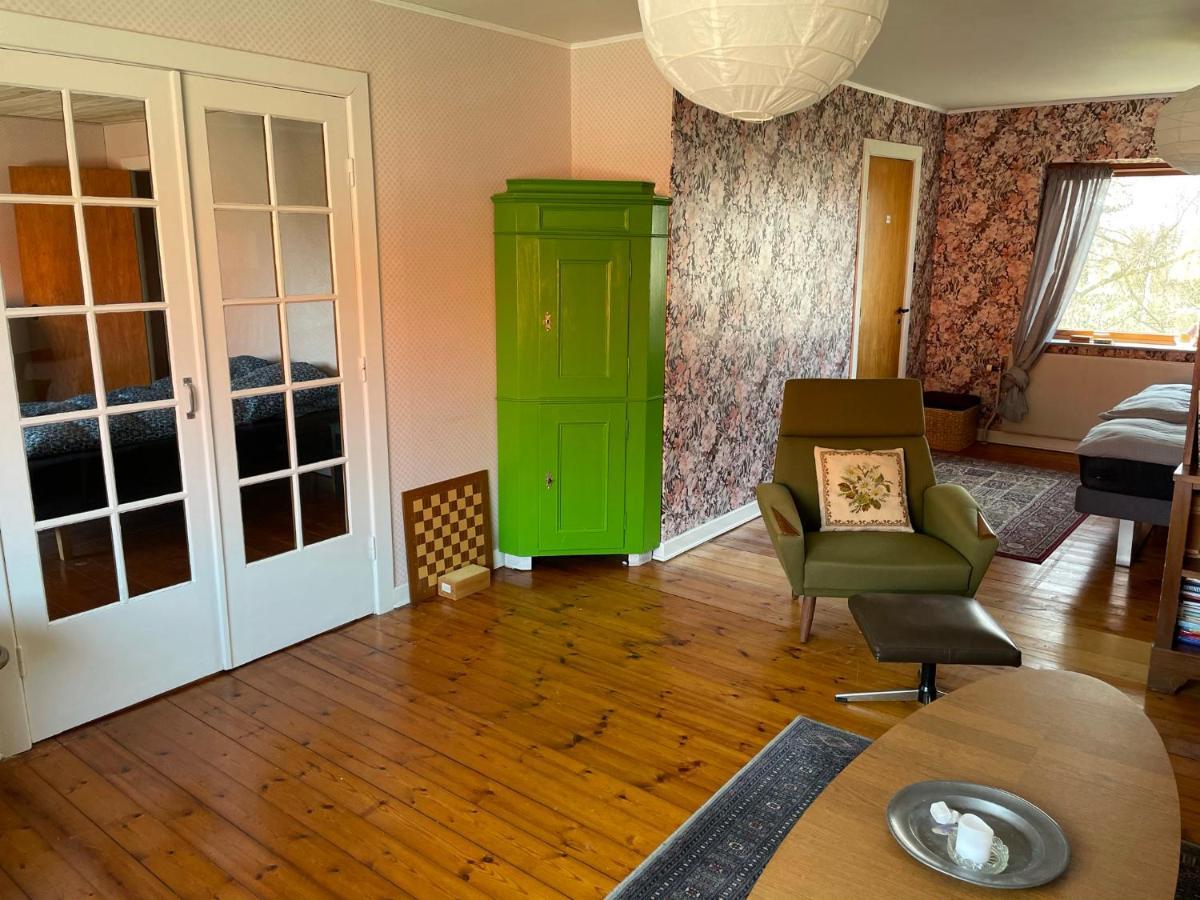 Retro Bolig - Fyldt Med Hygge! Ingen Luksus Apartment Kolind Екстериор снимка